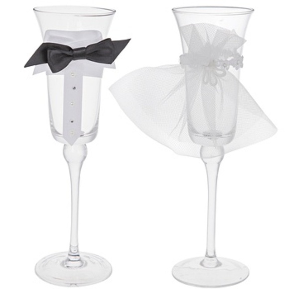Other - NEW Bride & Groom Champagne Toasting Flute Glasses